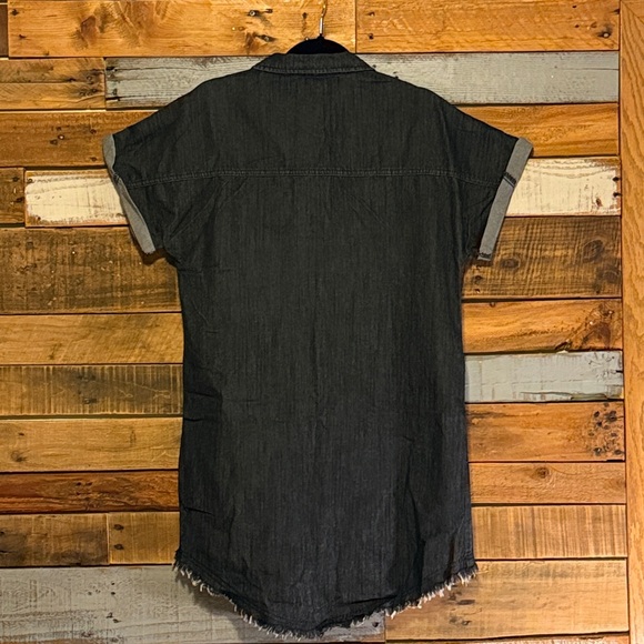 NWT luvamia Denim Dress - Picture 8 of 9